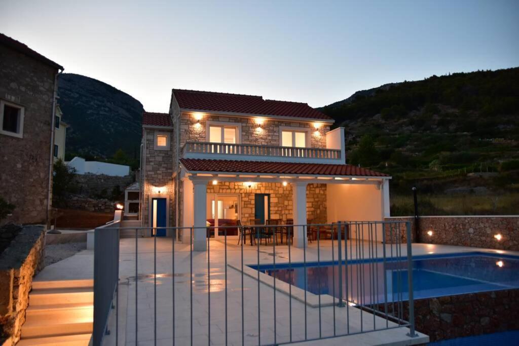 Villa Katarina - Infinity Pool With Amazing View Bol Extérieur photo
