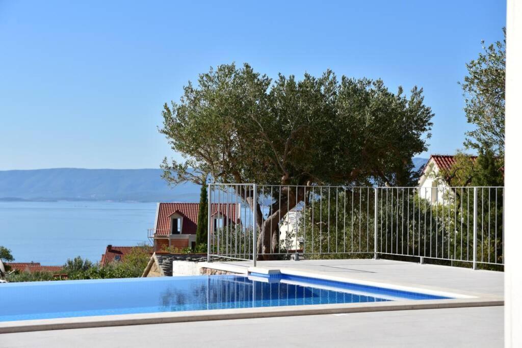 Villa Katarina - Infinity Pool With Amazing View Bol Extérieur photo
